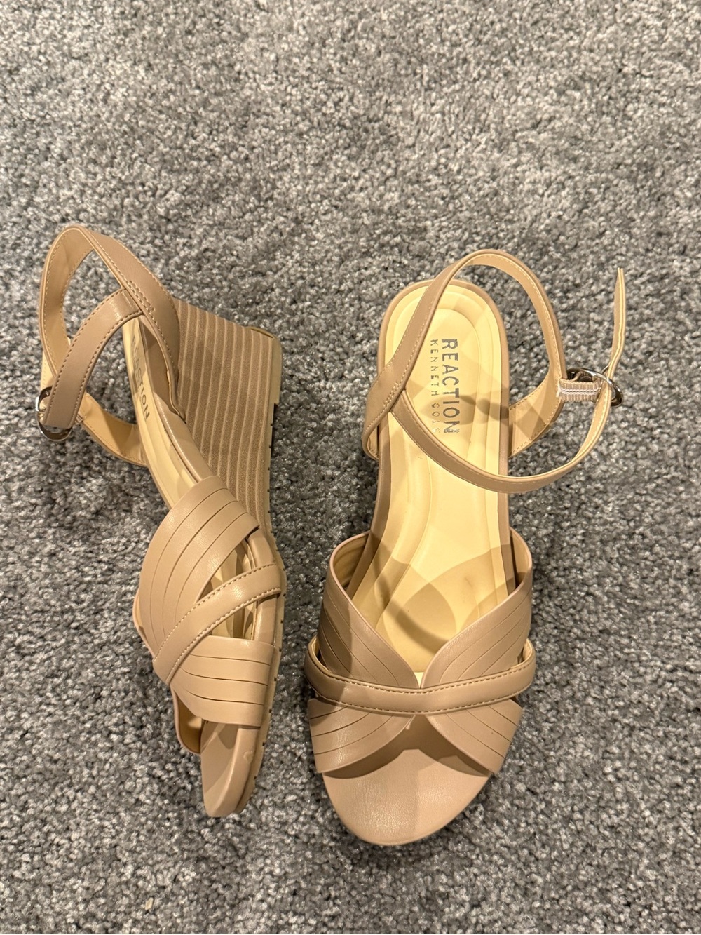Kenneth Cole Reaction Beige/Tan Strappy Wedge Sandals